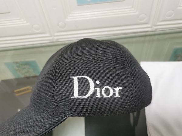 ブランド帽子角部分ディテール